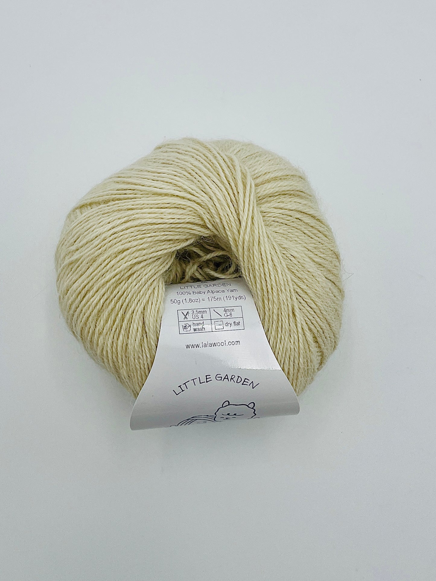 BABY ALPACA DK YARN LITTLE GARDEN- MILK FLOWER