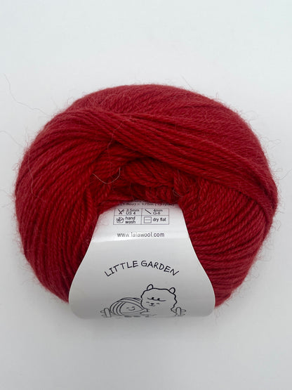 BABY ALPACA DK YARN LITTLE GARDEN- DEEP RED