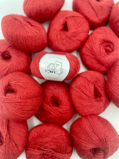 BABY ALPACA DK YARN LITTLE GARDEN- DEEP RED